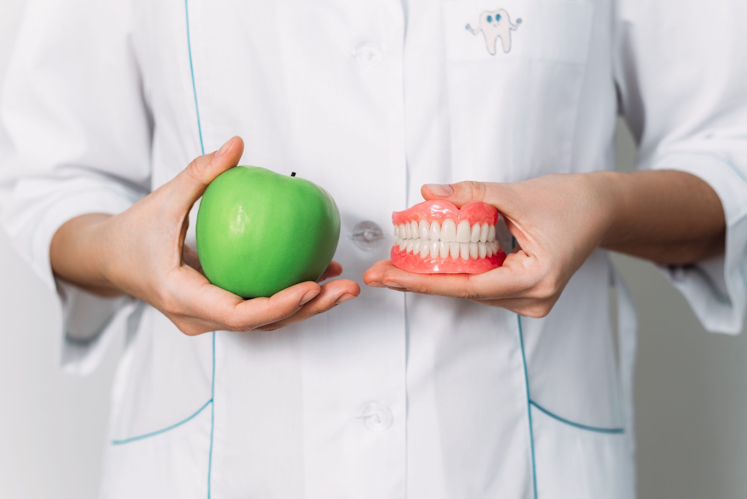 Care of prosthetic teeth after a dental operation
