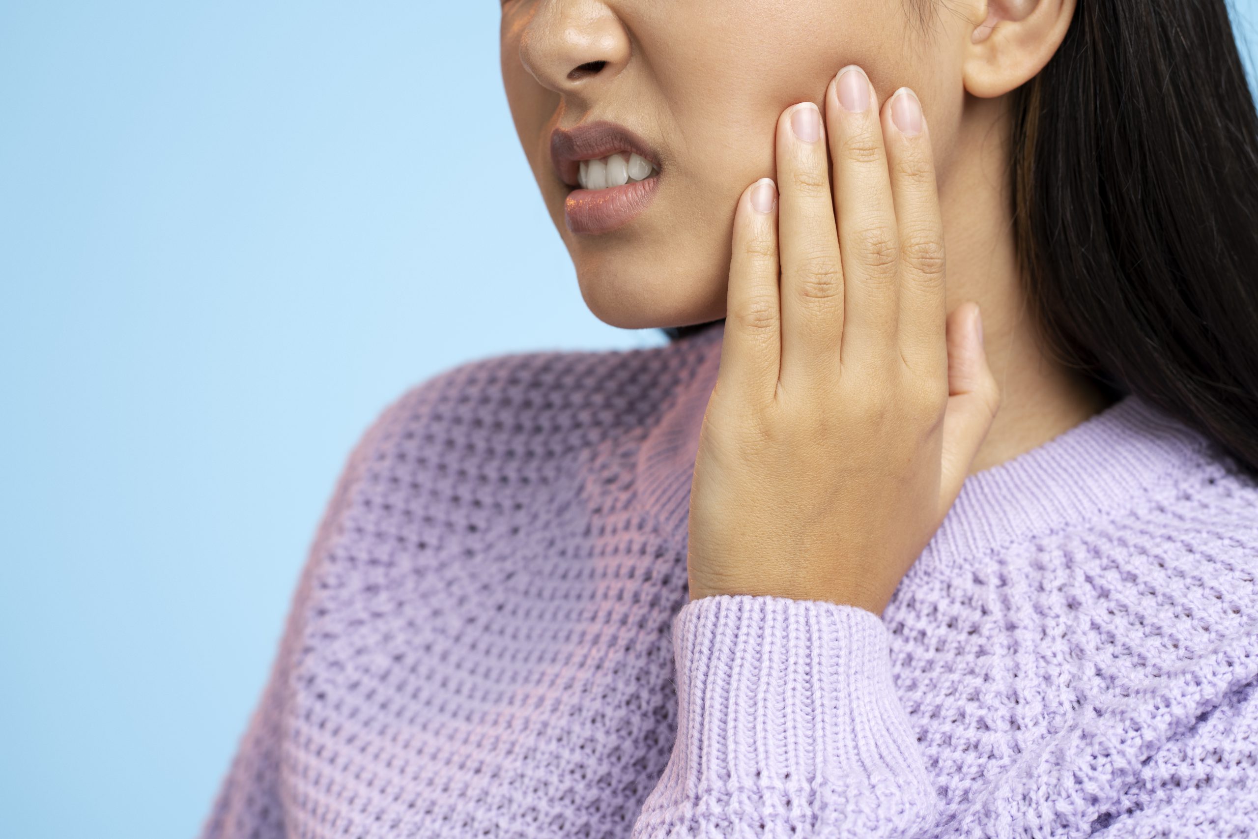 Oral health problems may cause discomfort