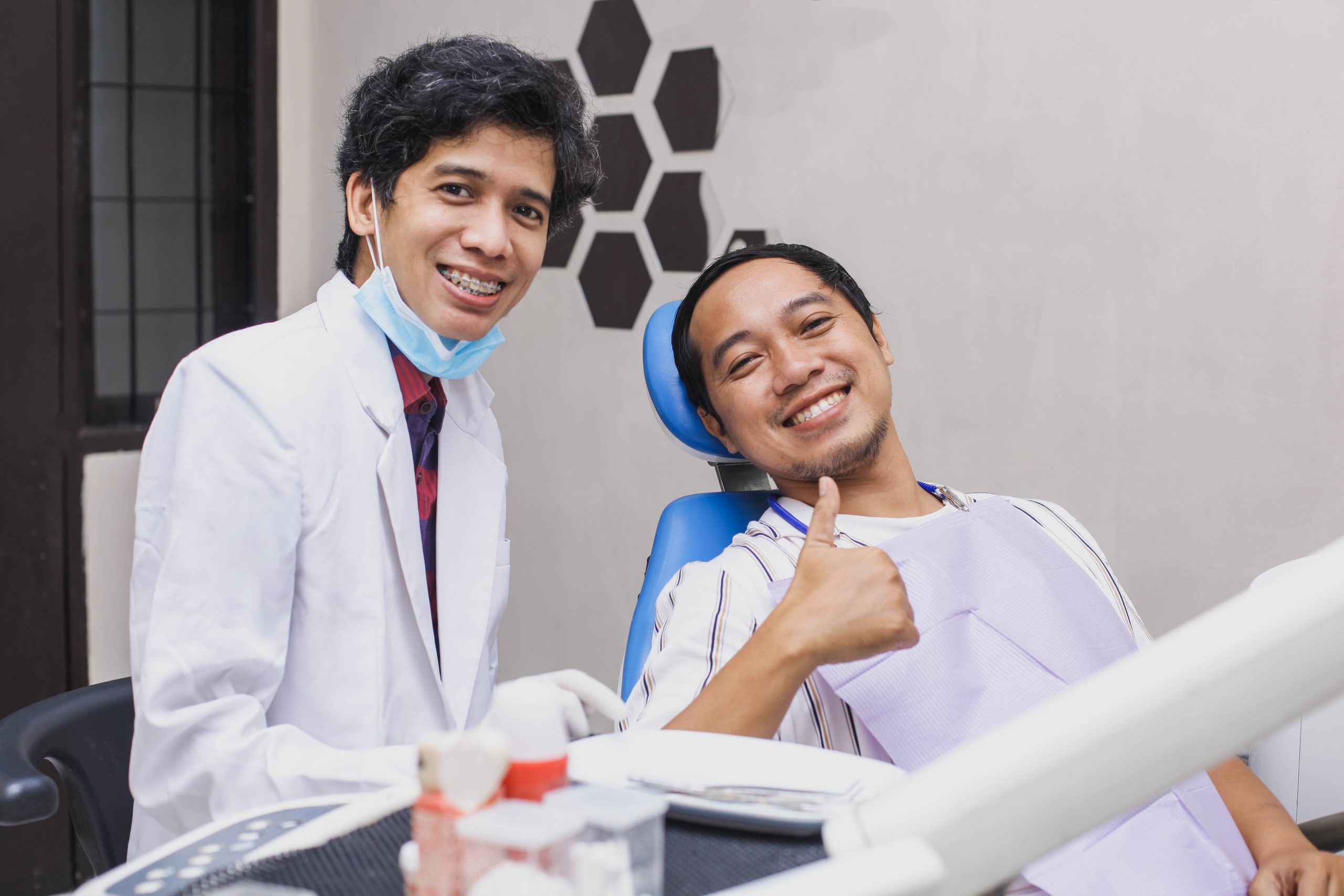 Hollywood smile leave patients satisfied