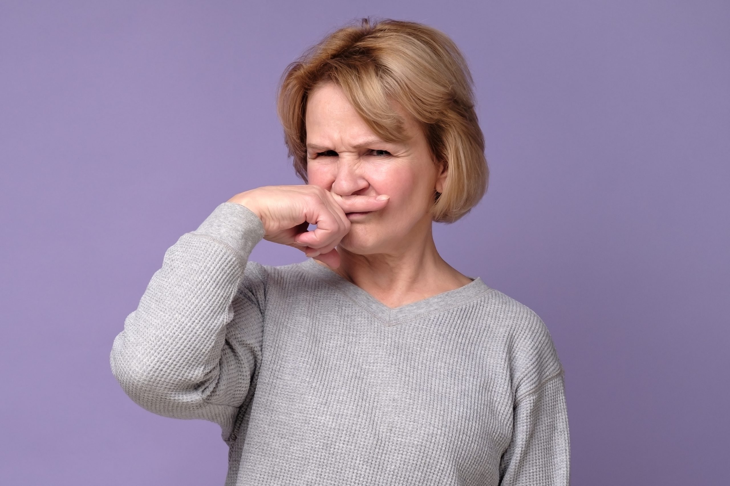 Bad breath may have relation with decayed teeth