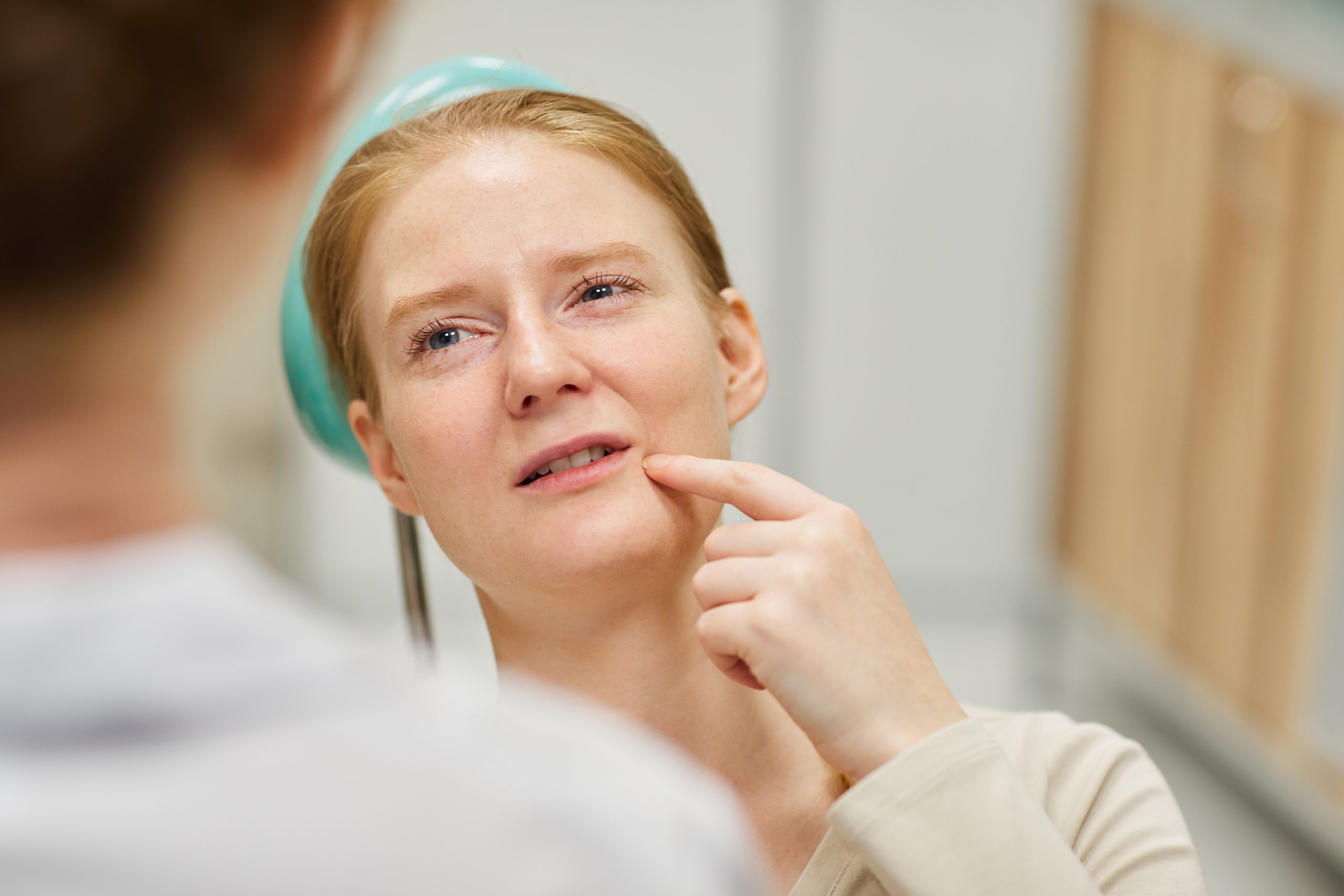 Toothache is a sign of dental complication